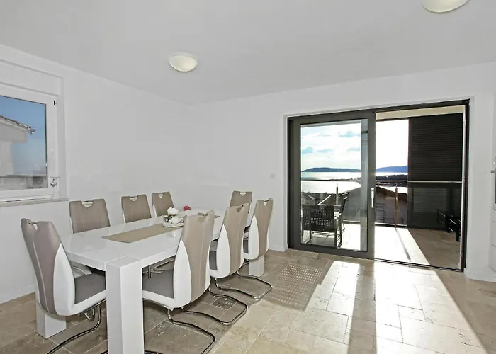 Apartament Three-Bedroom Apartment In Sibenik *